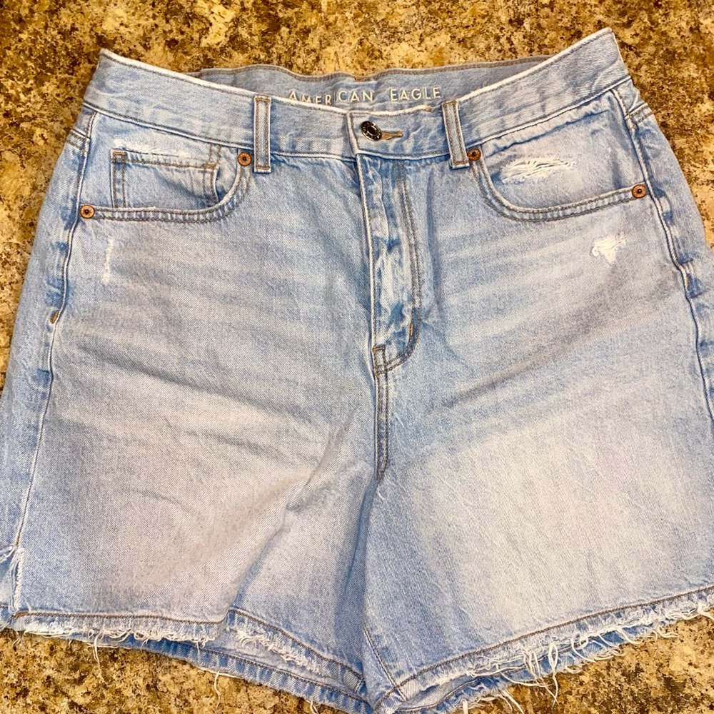 American Eagle AE Dreamy Drape Denim Highest Waist Baggy Short size 10